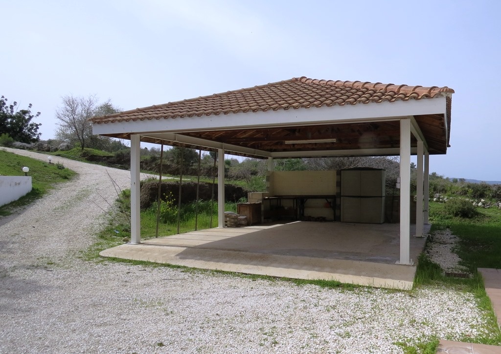 Residential Detached House - COUNTRY LIVING AT ITS BEST!! Lysos Village